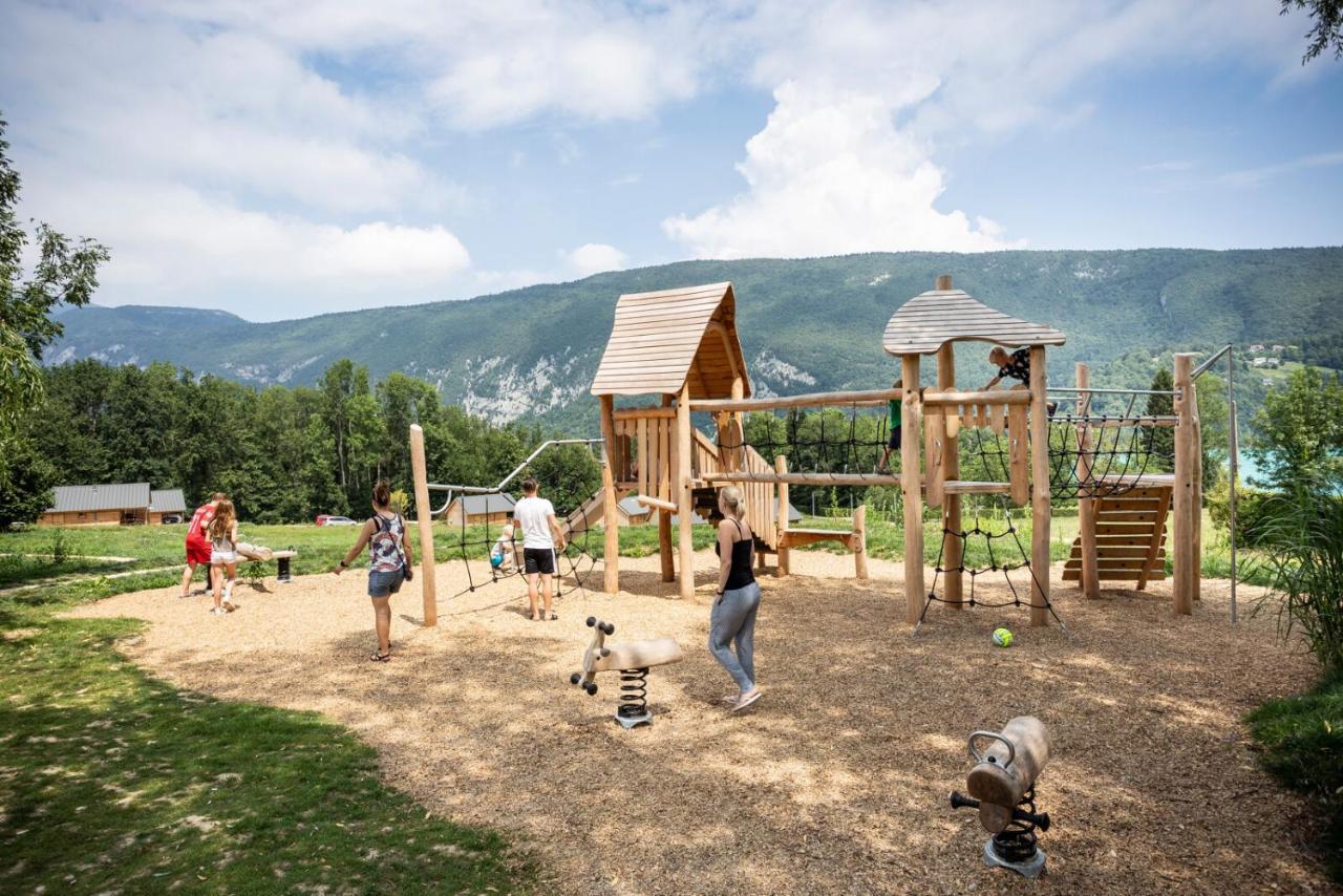 Huttopia Lac D'Aiguebelette Saint-Alban-de-Montbel ภายนอก รูปภาพ