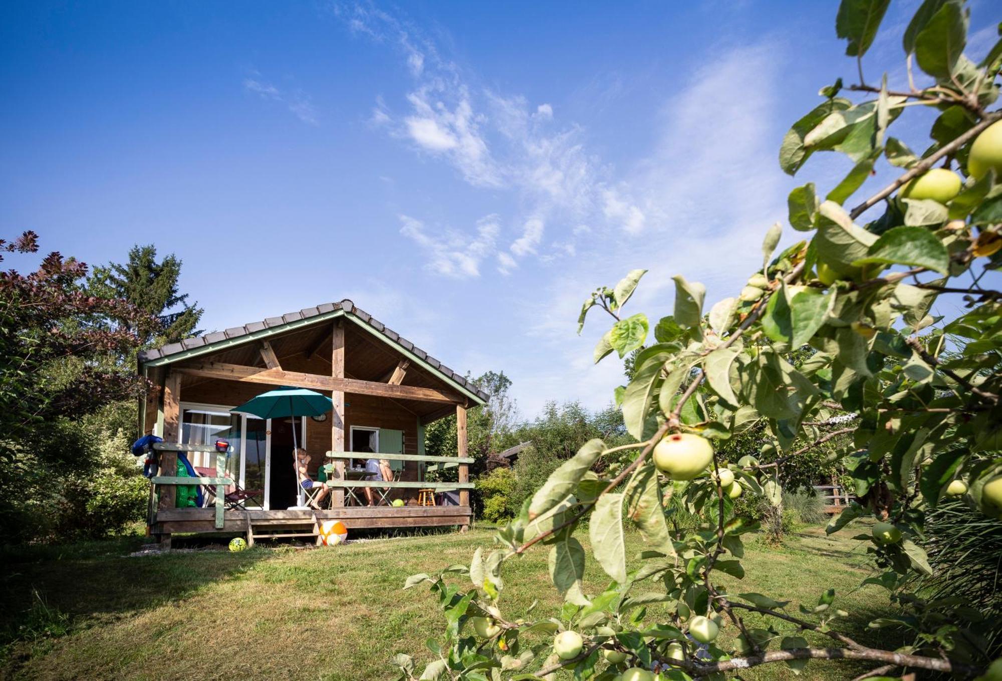Huttopia Lac D'Aiguebelette Saint-Alban-de-Montbel ภายนอก รูปภาพ
