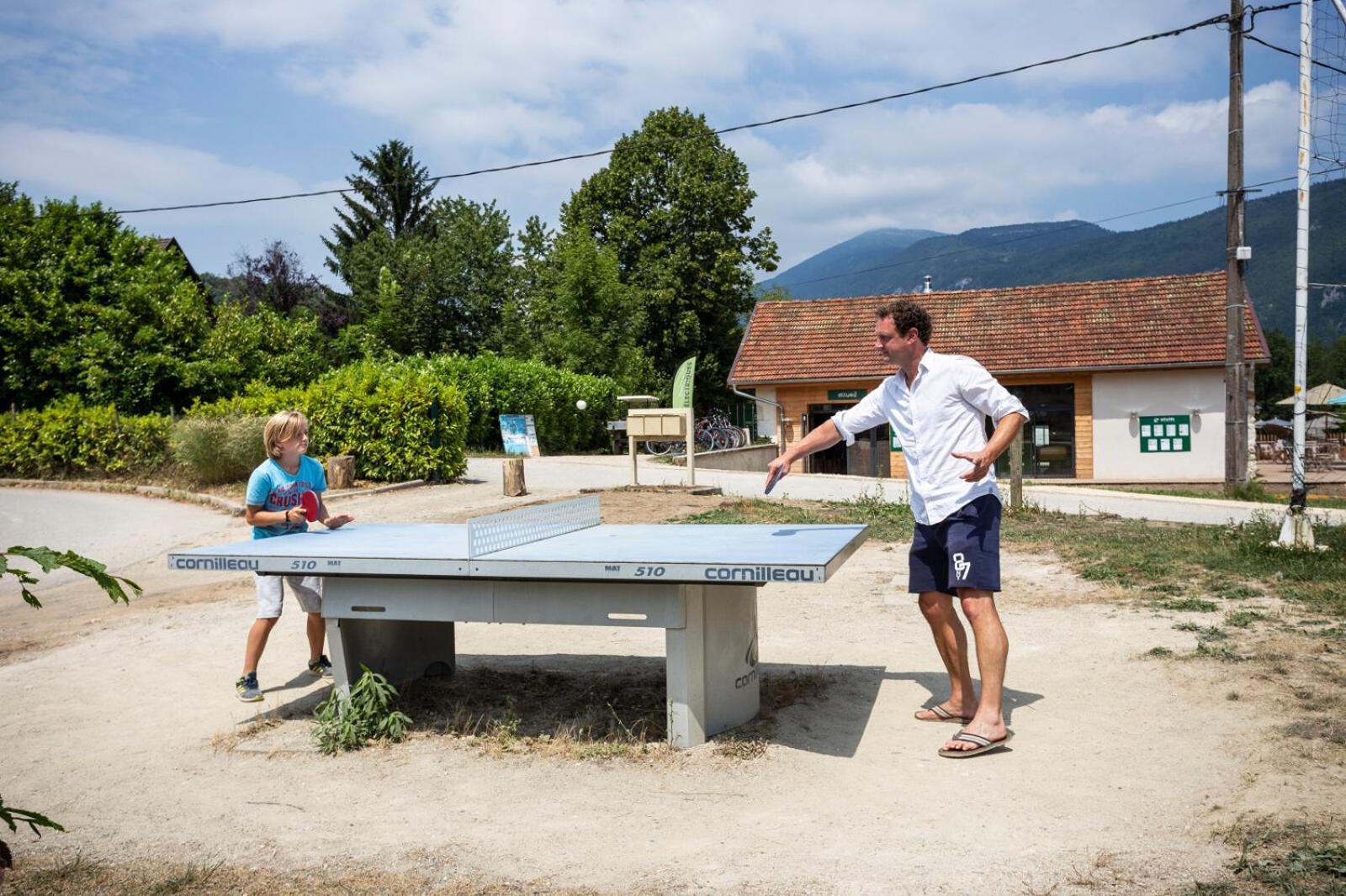 Huttopia Lac D'Aiguebelette Saint-Alban-de-Montbel ภายนอก รูปภาพ